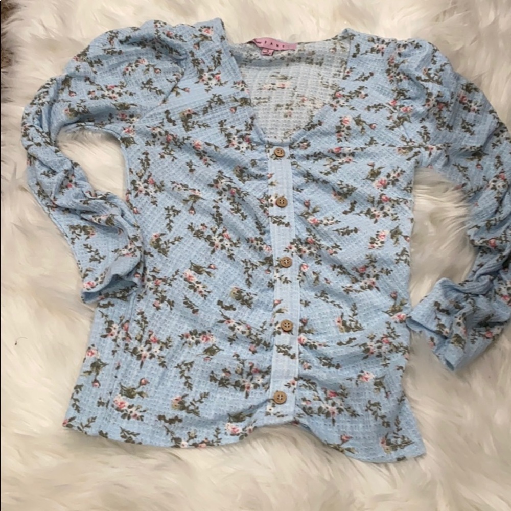 Long sleeve shirt